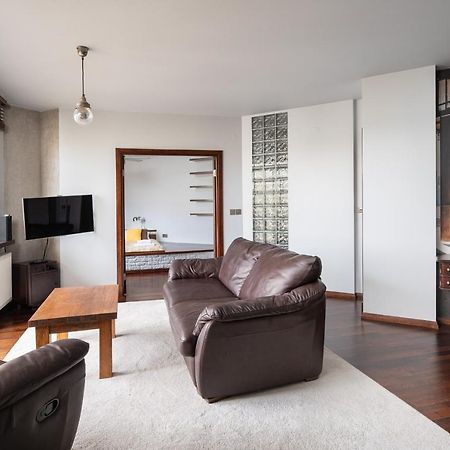 Bluszczanska Comfort Apartment Варшава Экстерьер фото